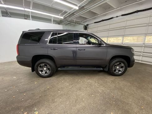 Used 2016 Chevrolet Tahoe LT image 7