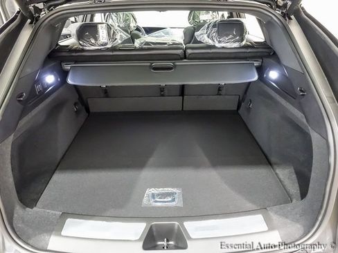 New 2026 Cadillac Lyriq Signature Sport image 19