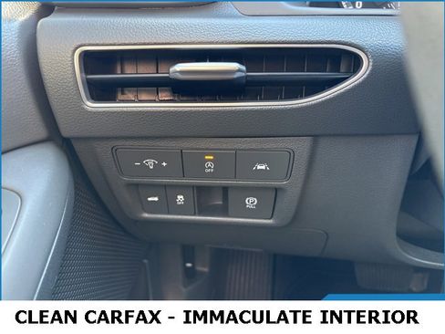 Used 2022 Hyundai Sonata SE w/ Preferred Accessory Package image 7