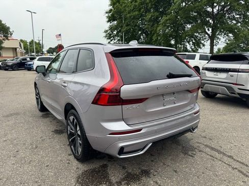 Used 2026 Volvo XC60 B5 Plus w/ Protection Package Premier AWD/4WD image 5