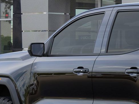 New 2026 GMC Canyon Elevation w/ Convenience Package image 12