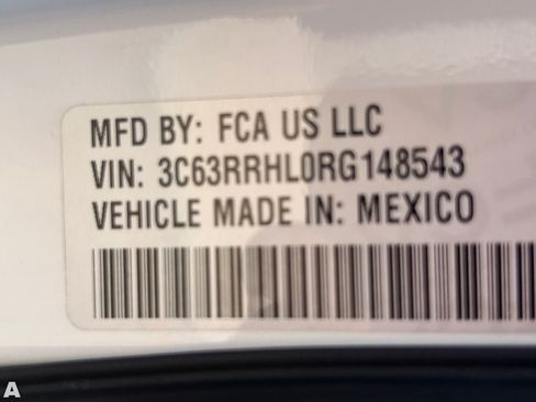 Used 2024 RAM 3500 Big Horn w/ Protection Group AWD/4WD image 10