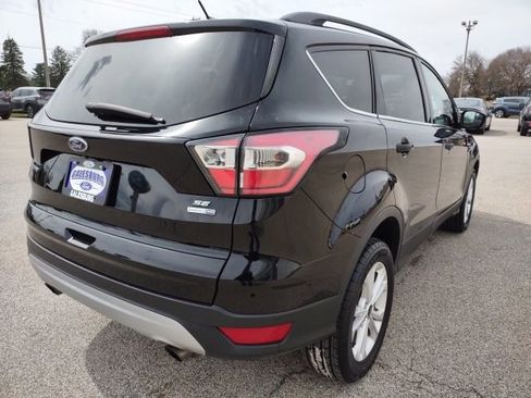 Used 2018 Ford Escape SE image 6