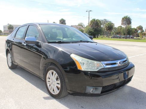 Used 2011 Ford Focus SEL w/ 301A Rapid Spec Order Code FWD image 19