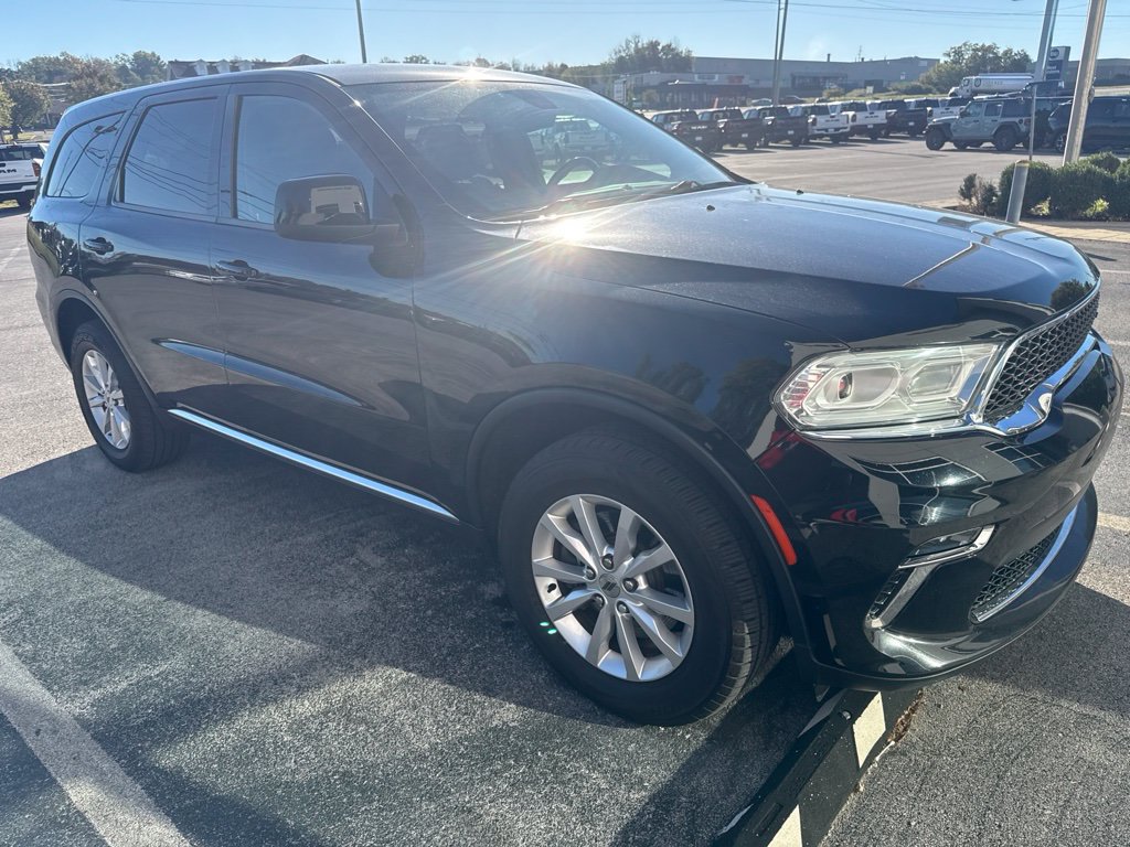 Used 2021 Dodge Durango SXT w/ 3rd Row Seating Group AWD/4WD image 4