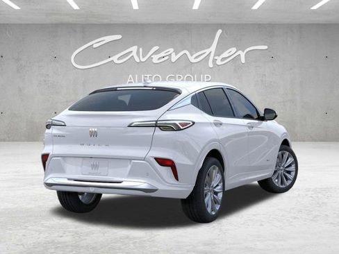 New 2026 Buick Envista Avenir image 4