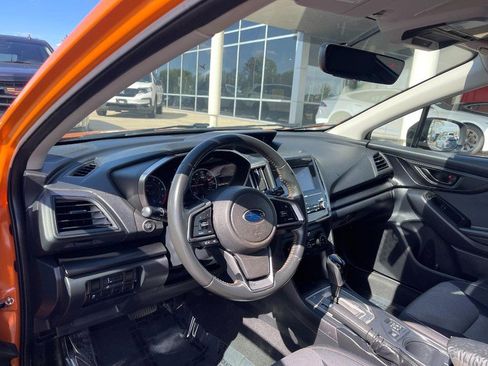 Used 2018 Subaru Crosstrek 2.0i Premium AWD/4WD image 13
