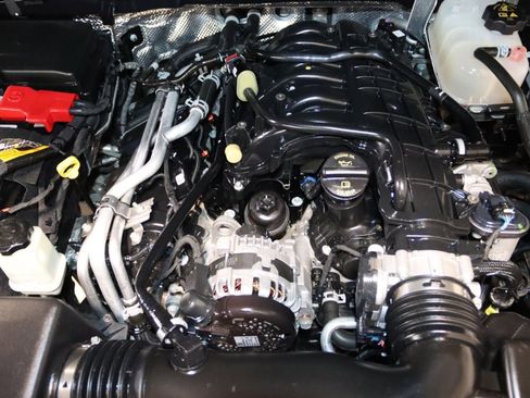 Used 2024 Jeep Gladiator Sport AWD/4WD image 76