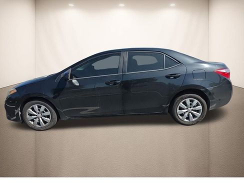 Used 2014 Toyota Corolla LE FWD image 9