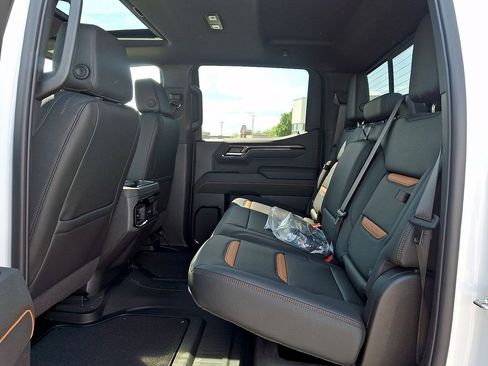 New 2026 GMC Sierra 1500 AT4 w/ AT4 Premium Package image 6