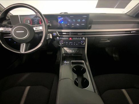 Used 2025 Hyundai Sonata SEL FWD image 15