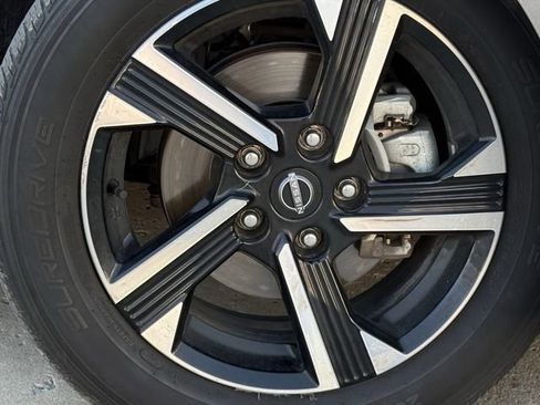 Used 2024 Nissan Sentra SV image 10