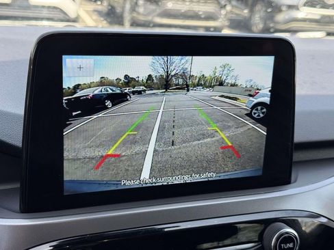 Used 2025 Ford Escape Active AWD/4WD image 4