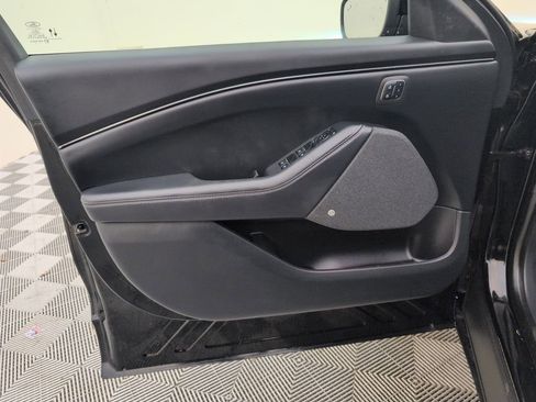 Used 2025 Ford Mustang Mach-E Premium RWD image 32