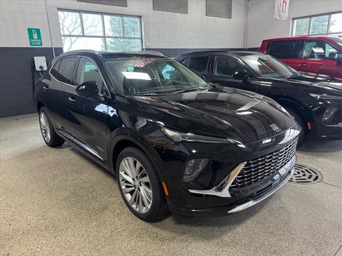 New 2026 Buick Envision Avenir image 3