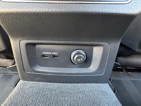 Used 2021 Audi Q5 e Premium Plus w/ Premium Plus Package image 33