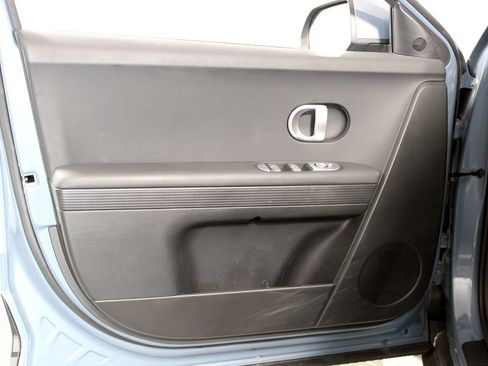 Used 2024 Hyundai Ioniq 5 SE image 25