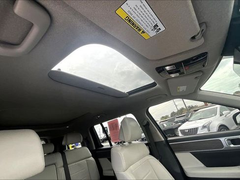 Used 2024 Hyundai Santa Fe Limited image 27