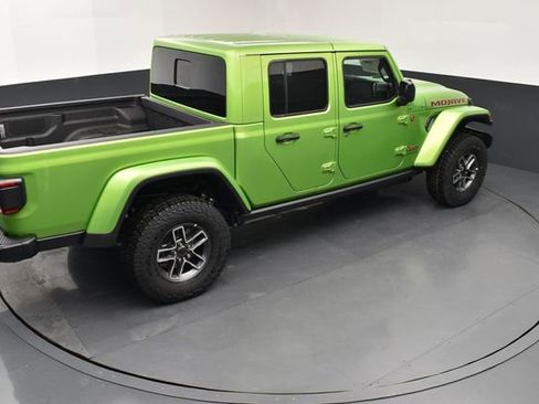New 2026 Jeep Gladiator Mojave w/ Safety Group AWD/4WD image 18