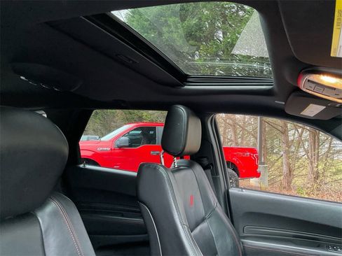 Used 2023 Dodge Durango GT image 22