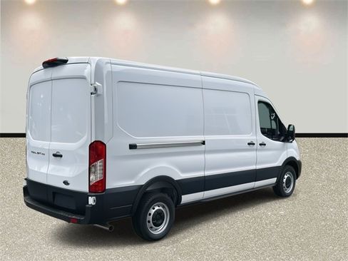 New 2025 Ford Transit 250 148 Medium Roof image 5