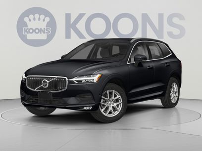 Used 2019 Volvo XC60 T5 Momentum w/ Premium Package