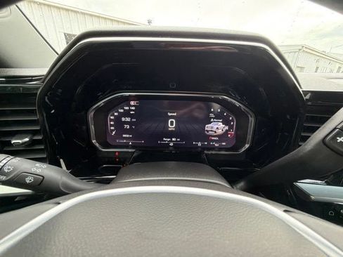 Used 2026 GMC Sierra 1500 Elevation w/ Elevation Select Package AWD/4WD image 18