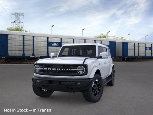 New 2025 Ford Bronco Outer Banks image 22