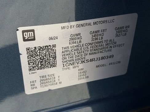 Used 2024 Chevrolet Traverse Z71 w/ LPO, Floor Liner Package AWD/4WD image 32