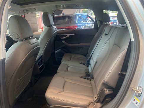 New 2025 Audi Q7 3.0T Premium Plus image 18
