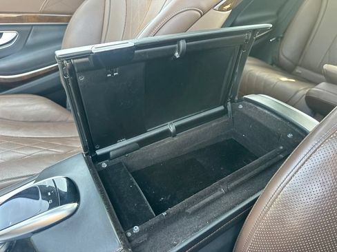 Used 2017 Mercedes-Benz S 550 4MATIC Sedan image 15
