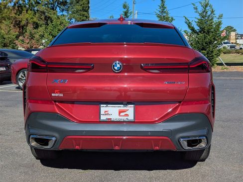 Used 2023 BMW X6 xDrive40i w/ M Sport Package image 28