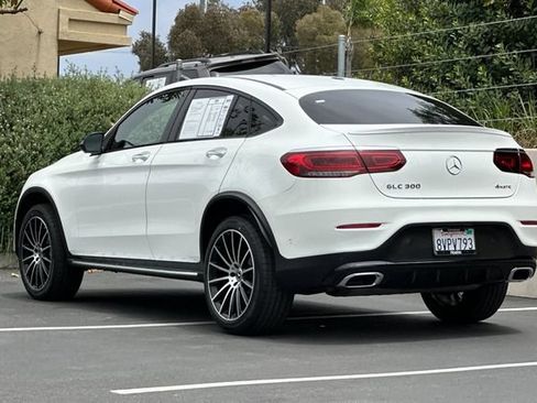 Used 2021 Mercedes-Benz GLC 300 4MATIC Coupe image 3