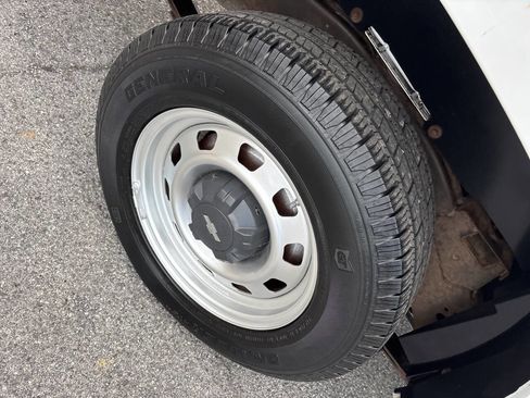 Used 2012 Chevrolet Colorado W/T image 6