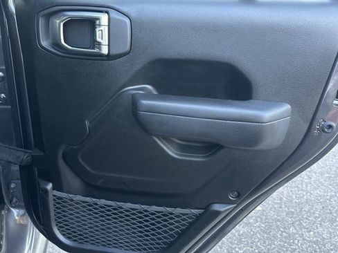 Certified 2025 Jeep Wrangler Unlimited Rubicon 4xe w/ Safety Group image 18