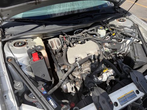 Used 2005 Buick Century Custom FWD image 27