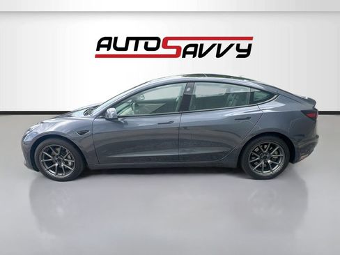 Used 2023 Tesla Model 3 Standard Range RWD image 4