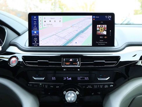 Certified 2026 Acura MDX SH-AWD w/ Technology Package image 16