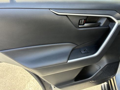 Used 2024 Toyota RAV4 LE image 16