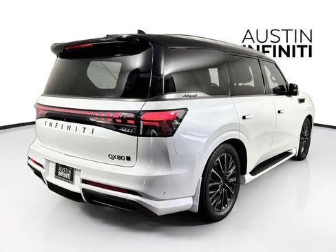 Certified 2026 INFINITI QX80 Autograph w/ Premium Cargo Package AWD/4WD image 10