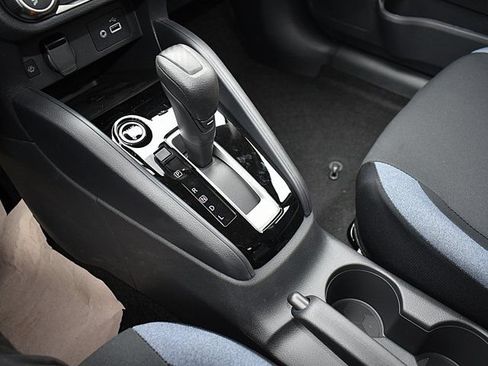 New 2025 Nissan Versa SV w/ Trunk Package FWD image 13
