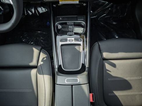 New 2026 Mercedes-Benz GLA 35 AMG 4MATIC image 27