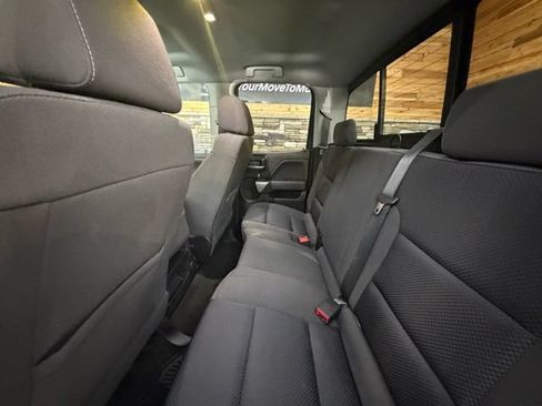 Used 2018 Chevrolet Silverado 1500 LT w/ Midnight Edition AWD/4WD image 29