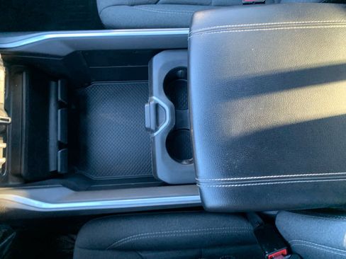 Used 2021 RAM 1500 Big Horn image 22