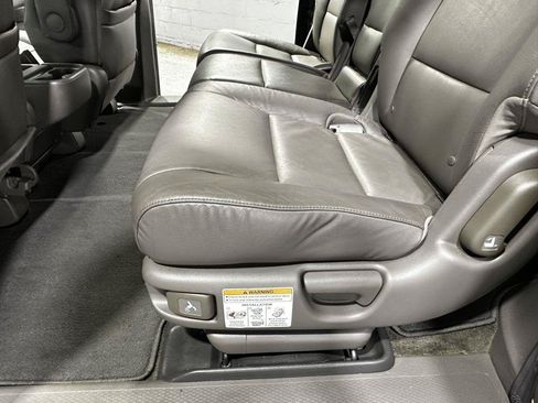 Used 2013 Honda Odyssey Touring image 26