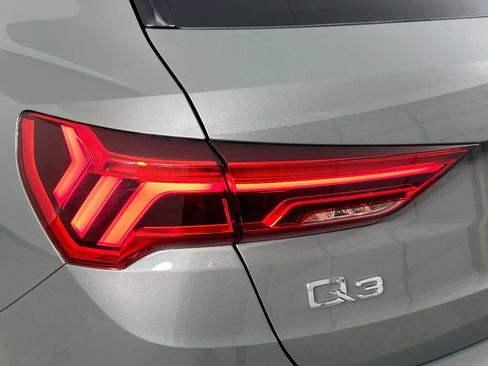 Used 2021 Audi Q3 2.0T Premium AWD/4WD image 13