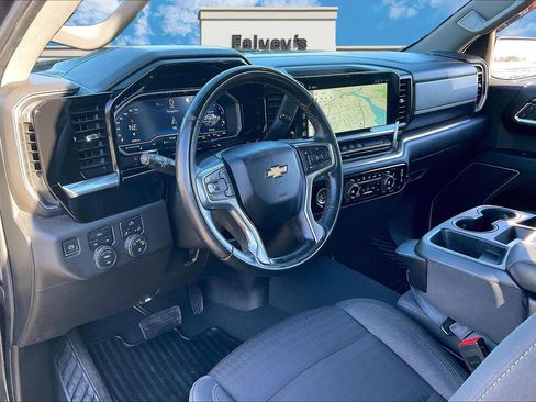 Used 2023 Chevrolet Silverado 1500 LT image 13