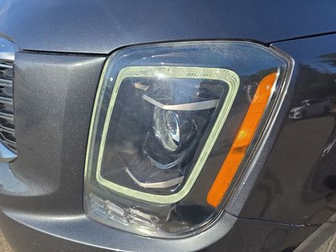 Used 2020 Kia Telluride EX image 47