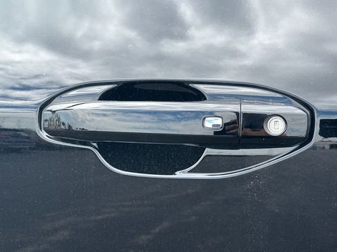 New 2025 GMC Sierra EV Denali AWD/4WD image 15