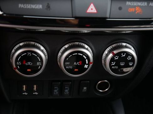 Used 2025 Mitsubishi Outlander Sport SE AWD/4WD image 23